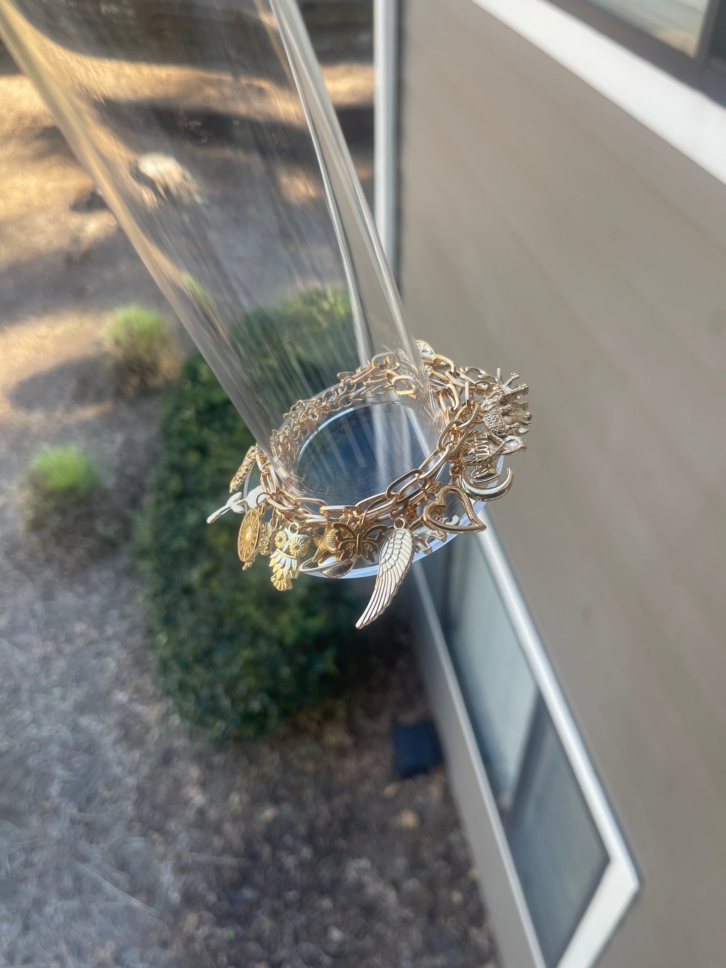 Gold charm bracelets (1pc)