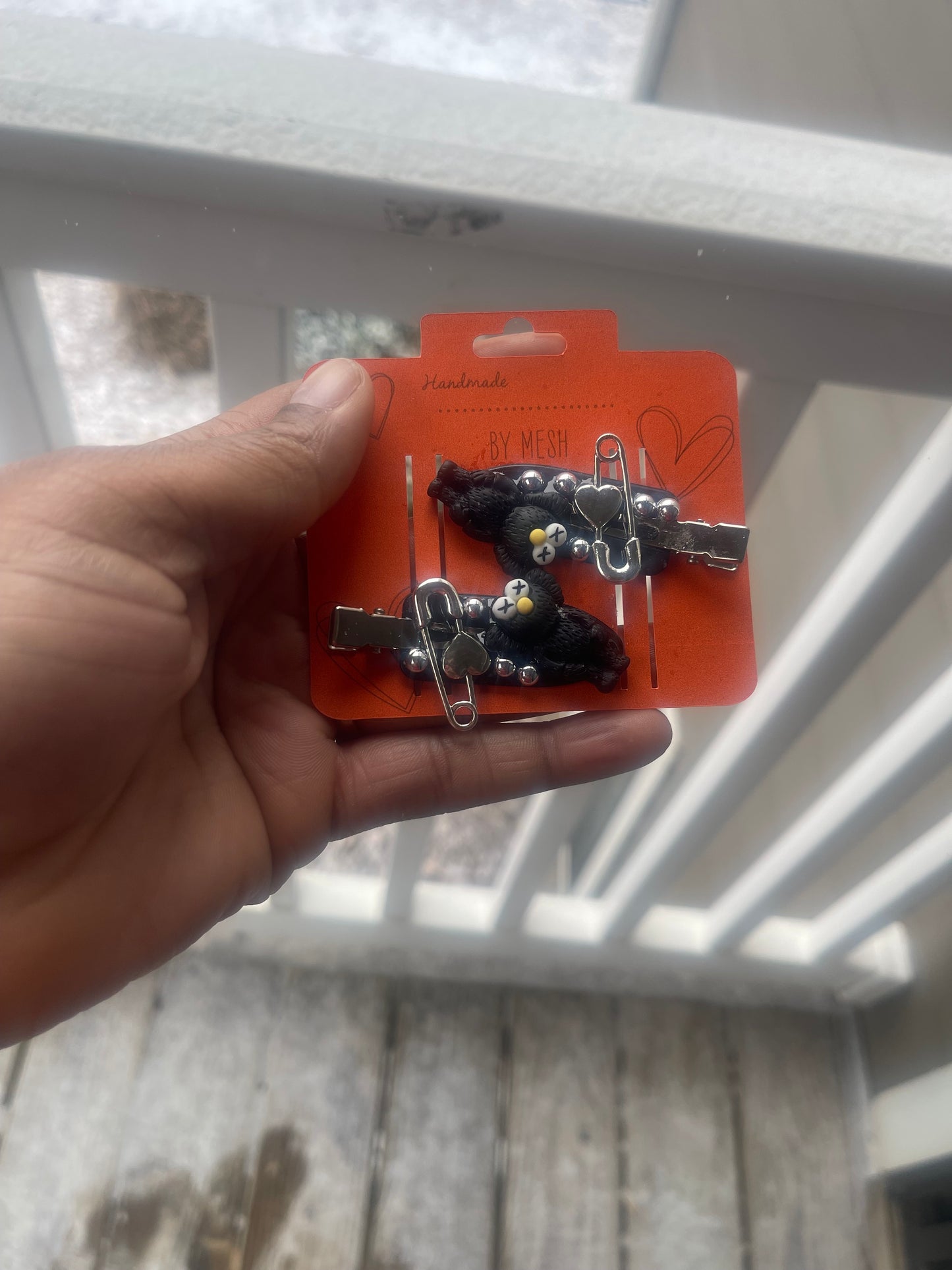 Hair clips